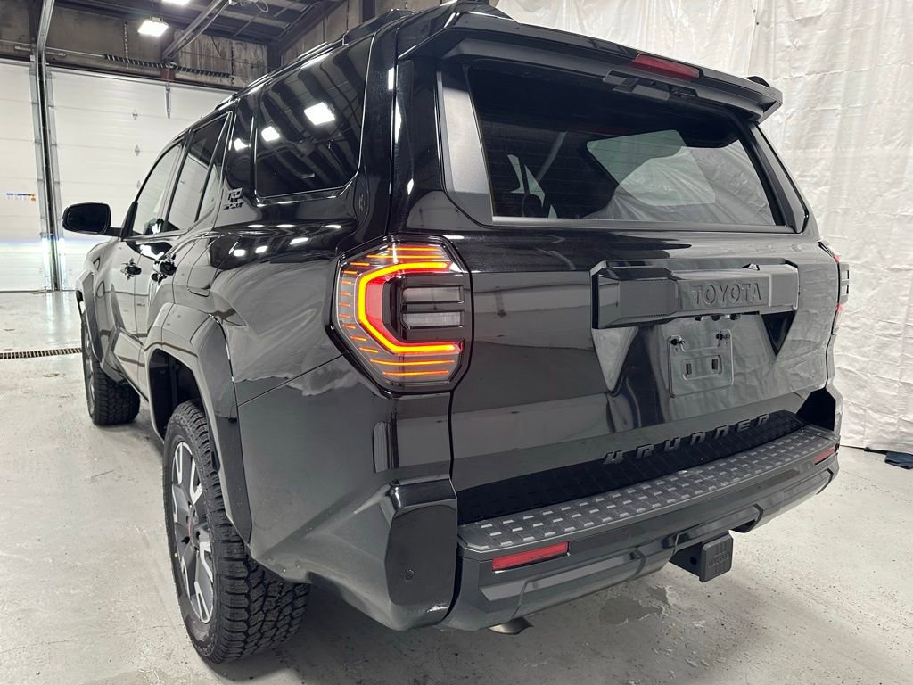 Used 2025 Toyota 4Runner TRD Sport image 5
