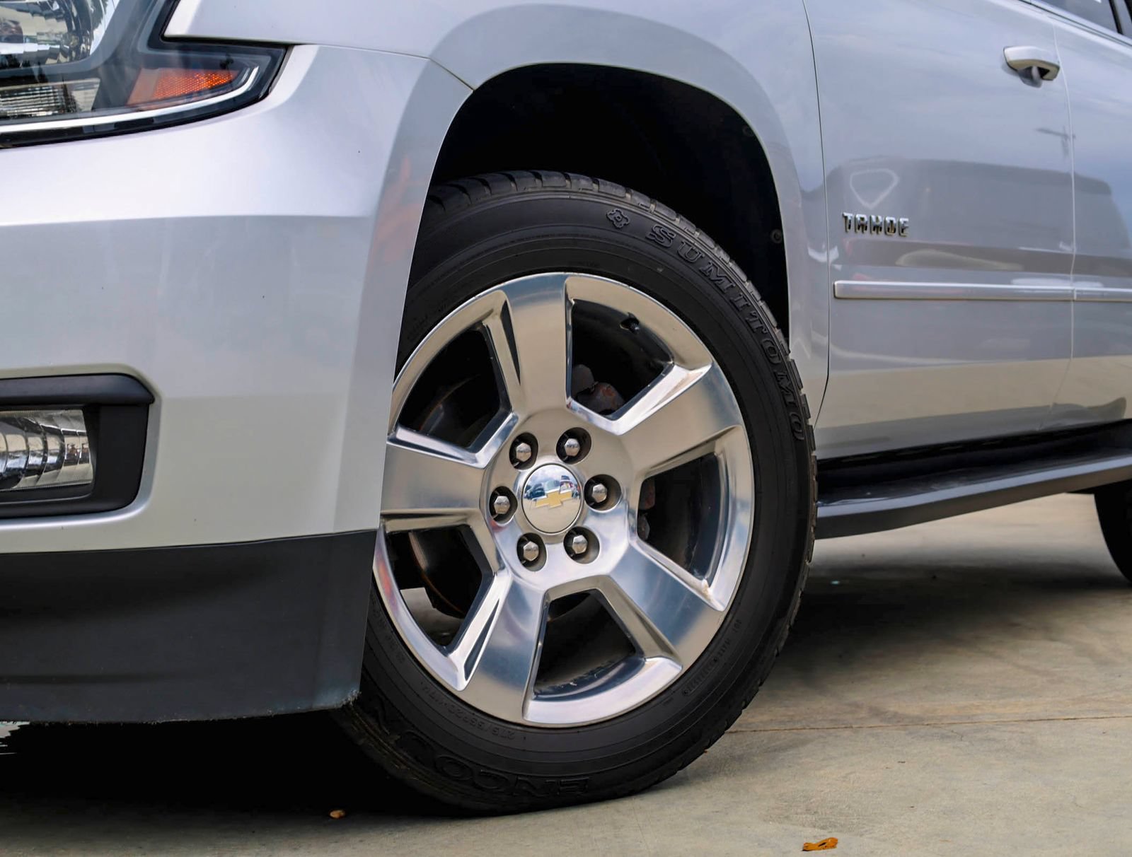Used 2020 Chevrolet Tahoe LT RWD image 2