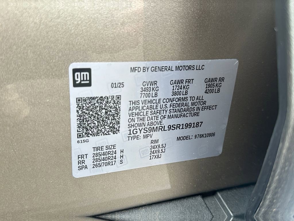 Certified 2025 Cadillac Escalade ESV Premium Luxury Platinum AWD/4WD image 29