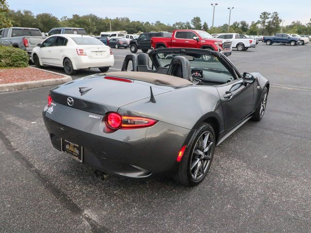 Used 2021 MAZDA MX-5 Miata Grand Touring image 9