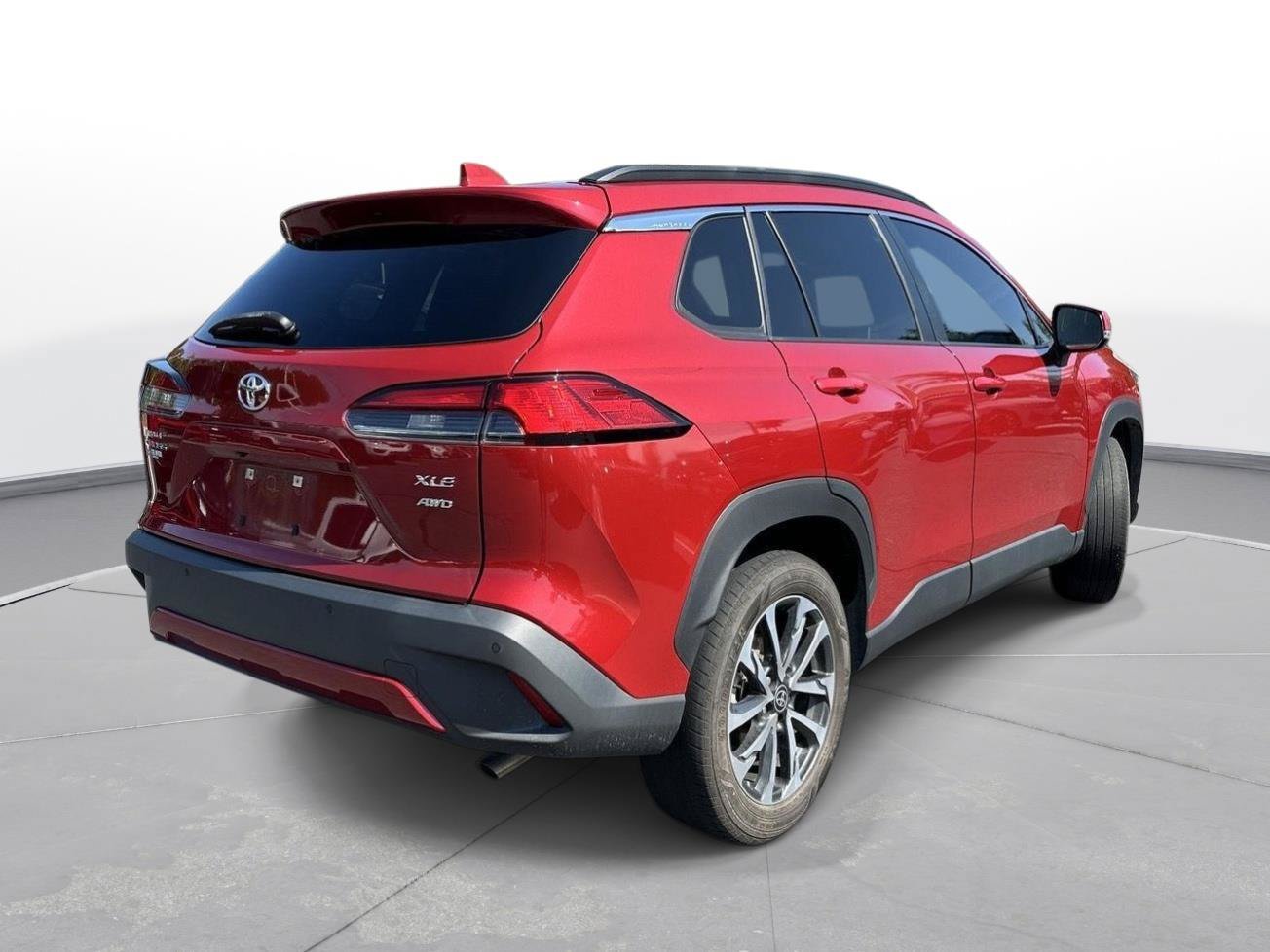 Certified 2023 Toyota Corolla Cross XLE AWD/4WD image 6
