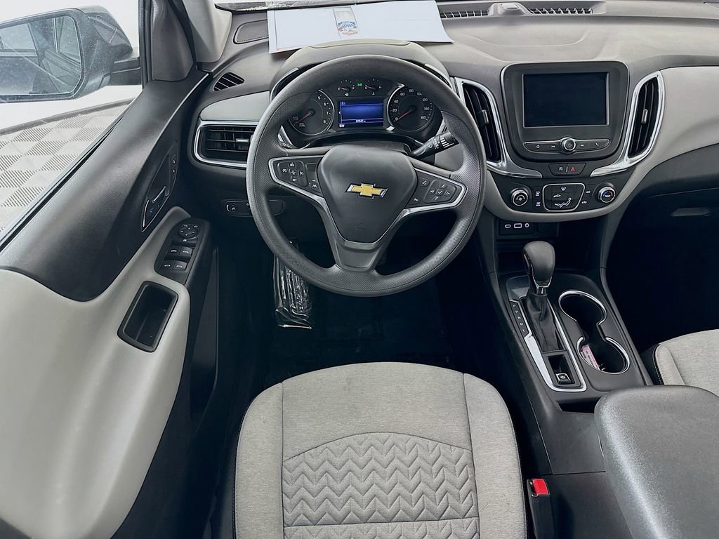 Used 2023 Chevrolet Equinox LS w/ LS Convenience Package image 29