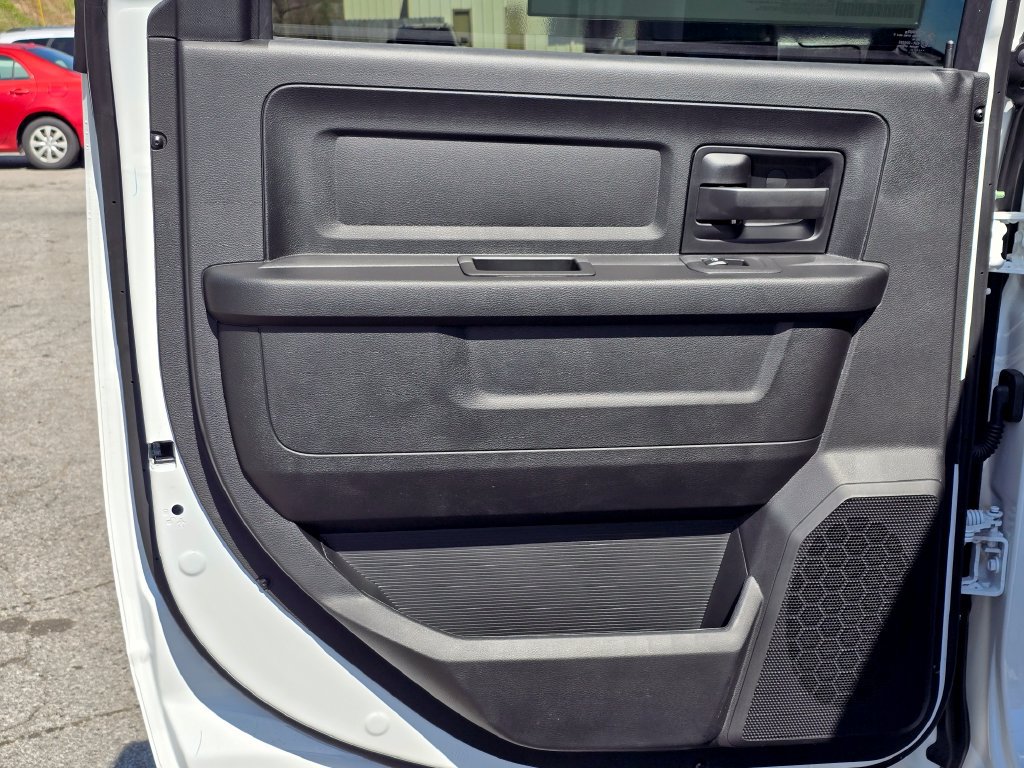New 2026 RAM 3500 Tradesman AWD/4WD image 37