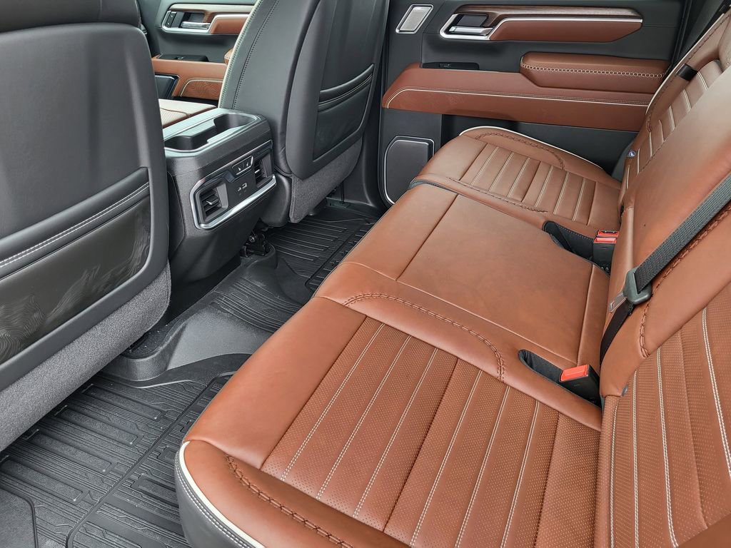 New 2026 GMC Sierra 2500 Denali Ultimate AWD/4WD image 13