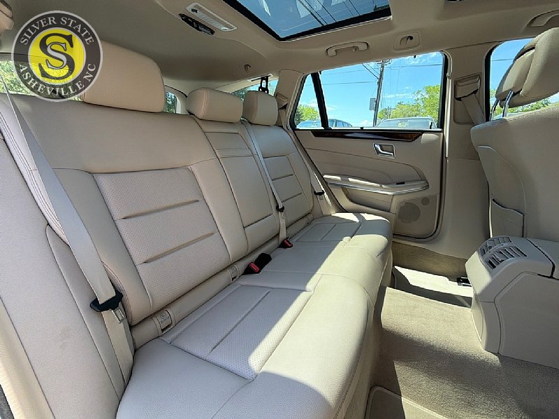 Used 2016 Mercedes-Benz E 350 4MATIC Wagon w/ Premium Package image 19