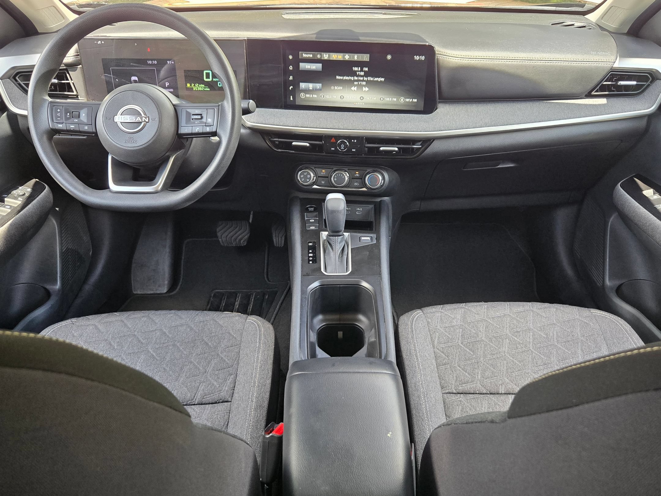 Used 2025 Nissan Kicks SV FWD image 16