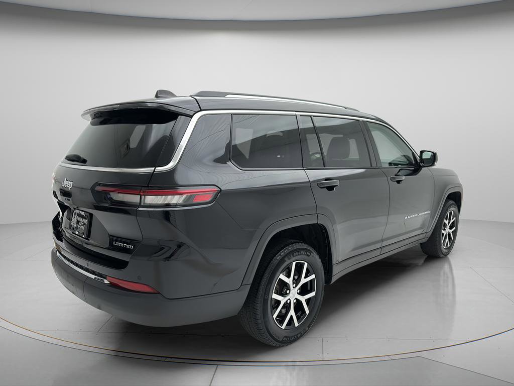 Used 2023 Jeep Grand Cherokee L Limited AWD/4WD image 5