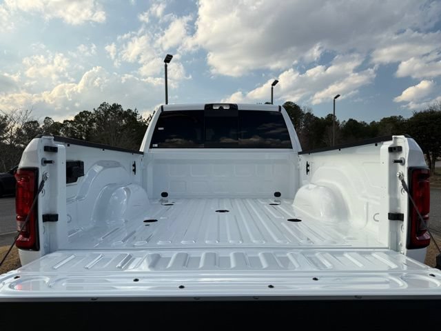 New 2026 RAM 3500 Tradesman AWD/4WD image 30