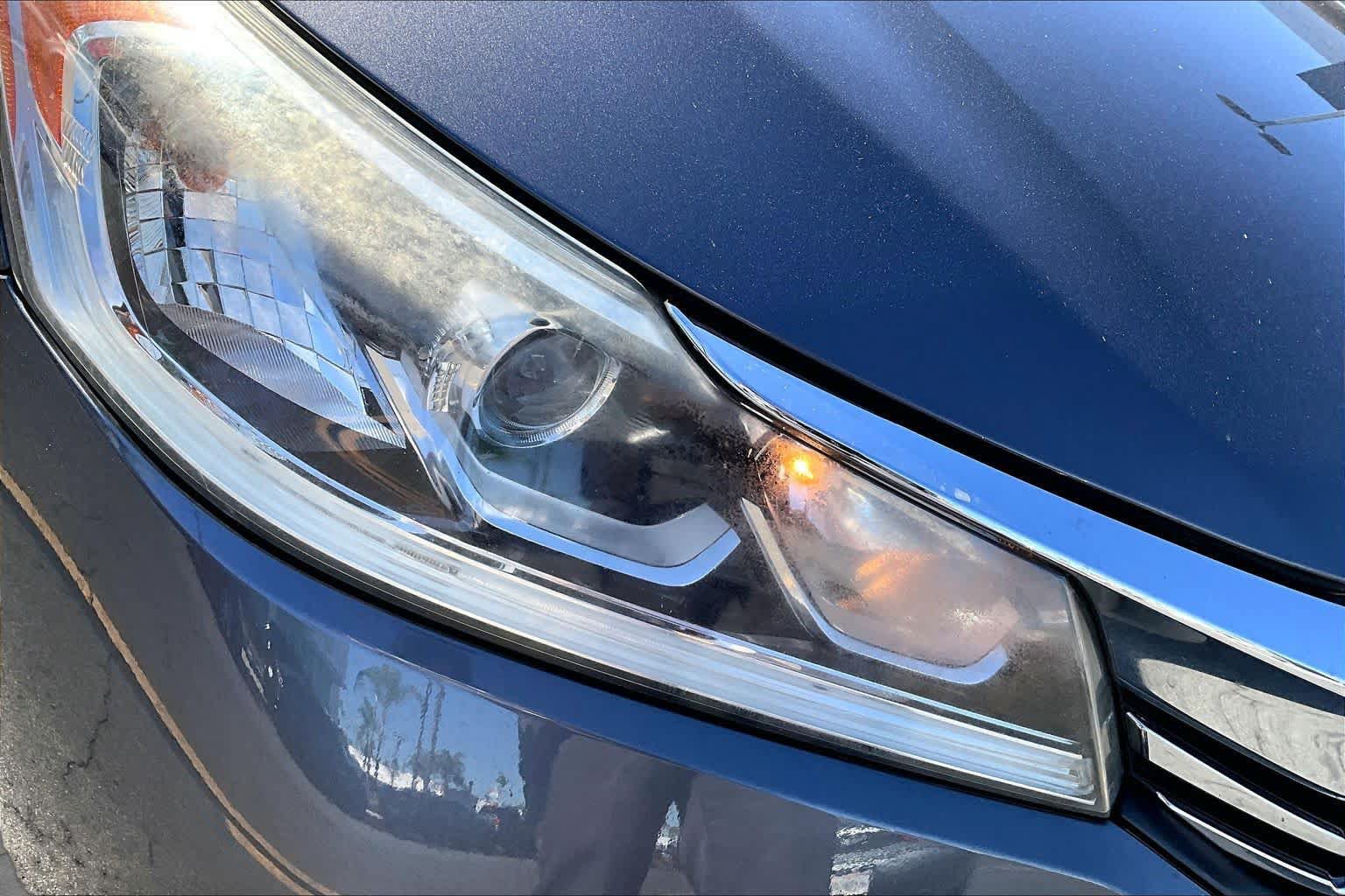 Used 2017 Honda Accord LX image 27