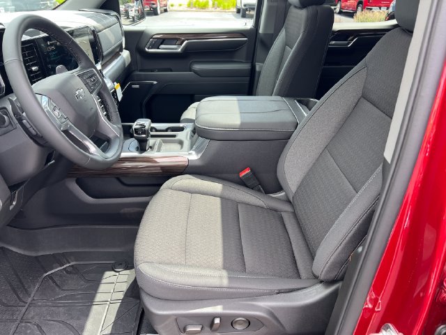 Certified 2026 Chevrolet Silverado 1500 RST w/ Dark Appearance Package AWD/4WD image 10