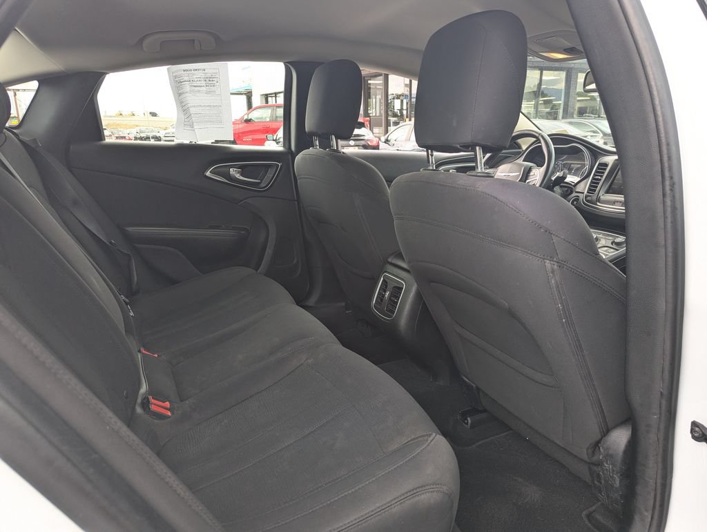 Used 2015 Chrysler 200 Limited w/ Convenience Group FWD image 20
