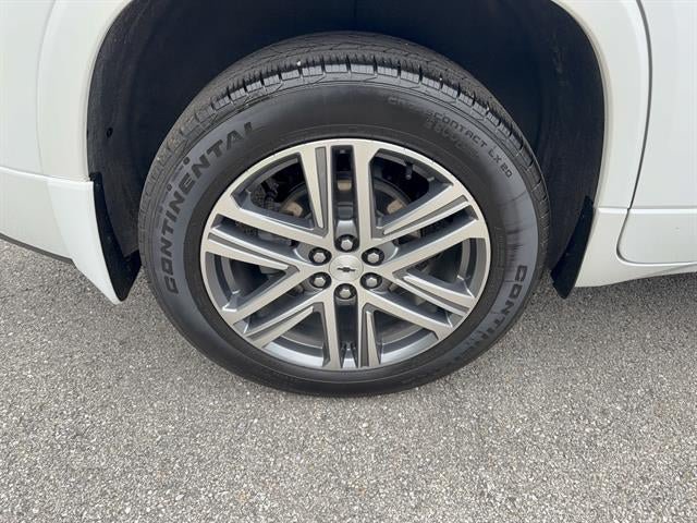 Used 2022 Chevrolet Traverse High Country w/ LPO, Floor Liner Package AWD/4WD image 12
