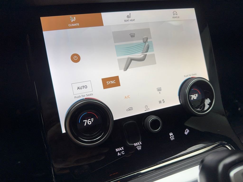 Used 2023 Land Rover Range Rover Evoque R-Dynamic S image 68