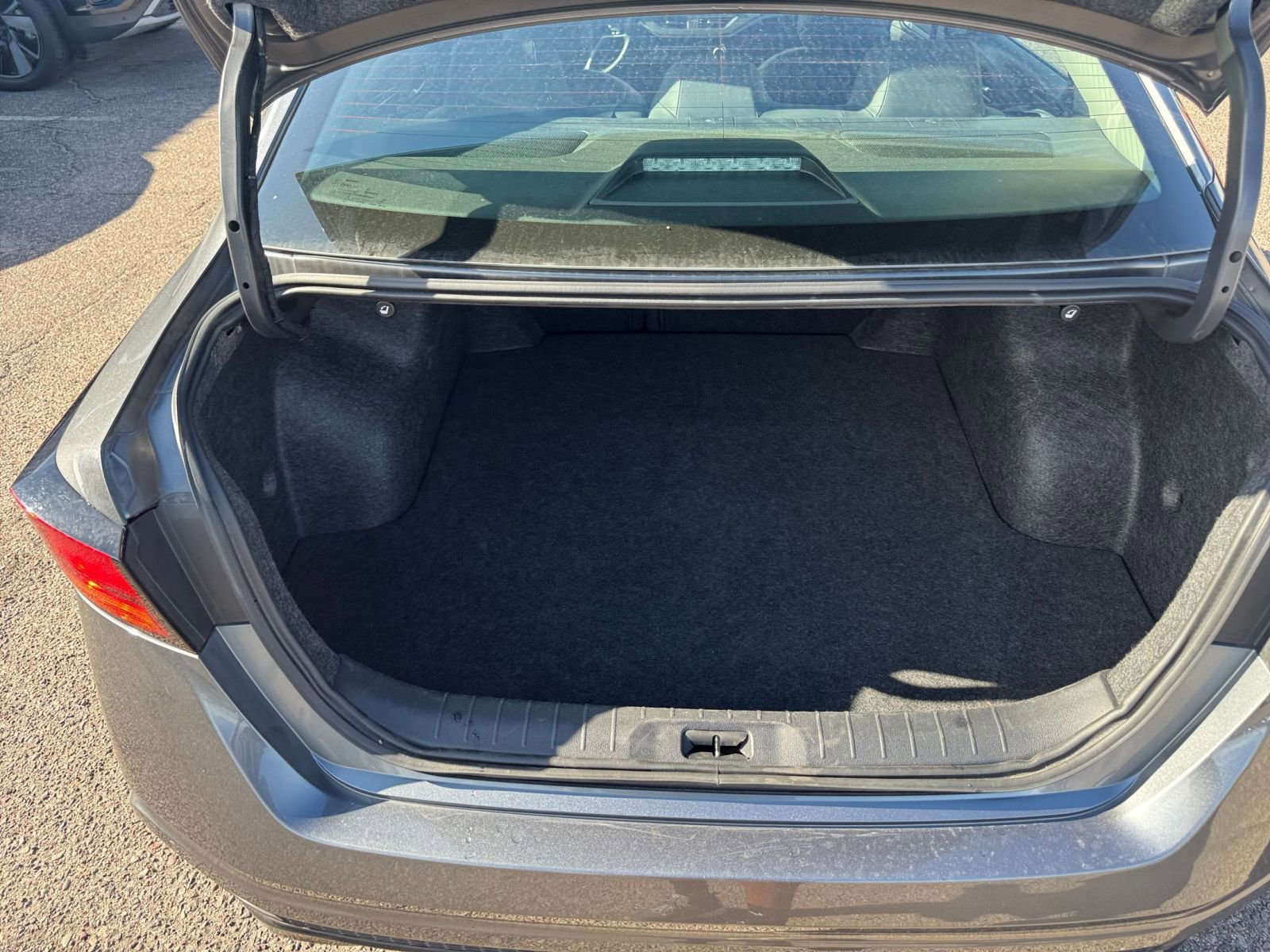 Used 2025 Nissan Altima 2.5 SR image 31