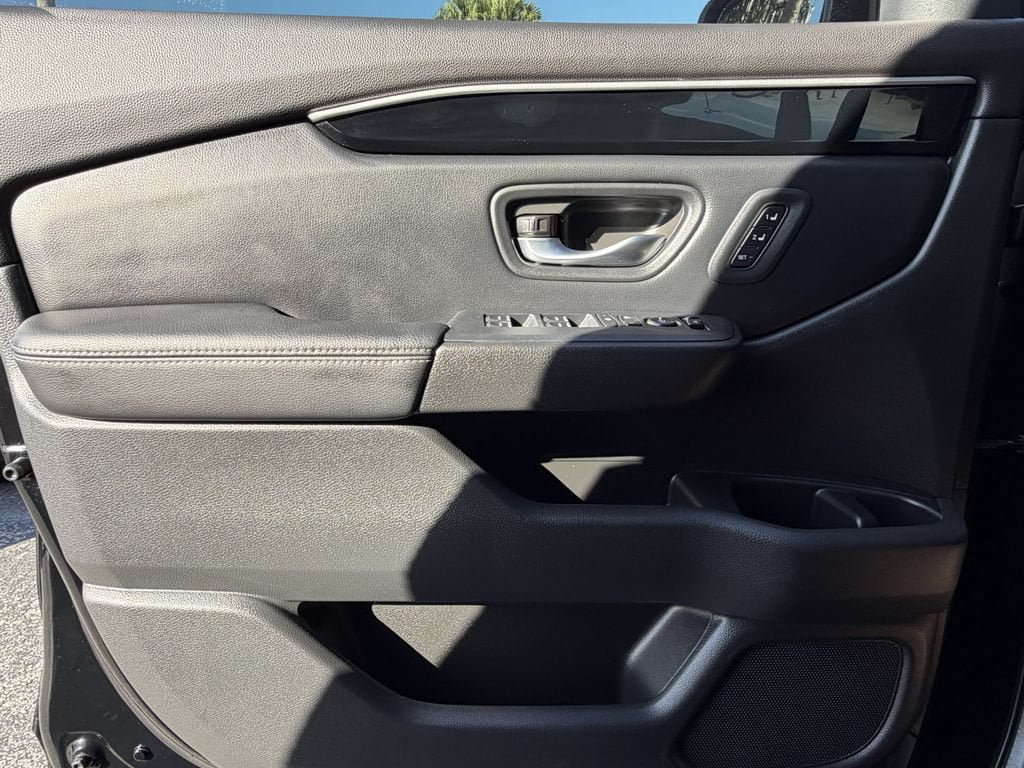 Used 2024 Honda Pilot Touring image 20