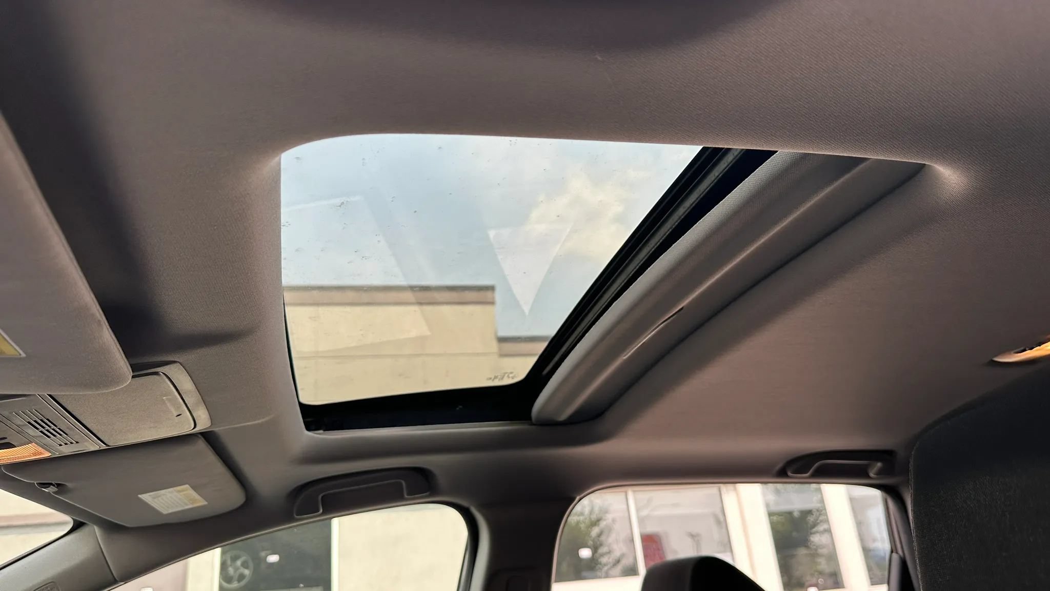 Used 2018 Honda CR-V EX image 15
