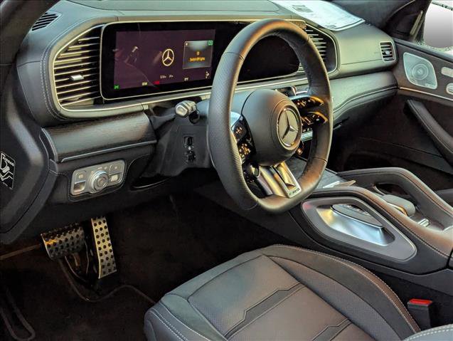 New 2026 Mercedes-Benz GLS 63 AMG 4MATIC image 3