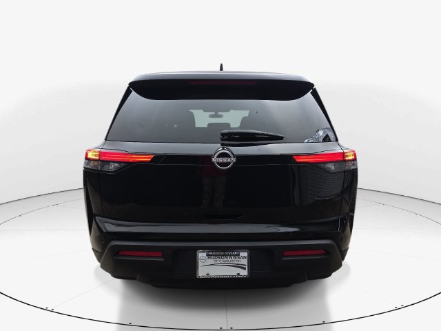 Used 2025 Nissan Pathfinder S FWD image 7