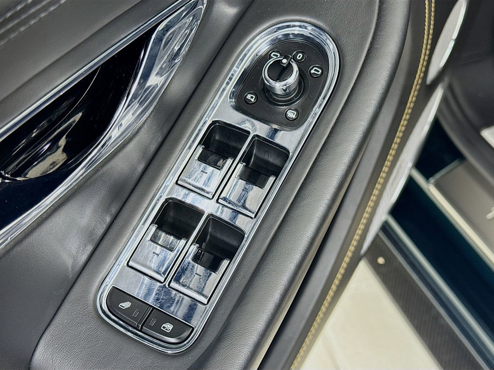 Used 2020 Bentley Continental GT image 17