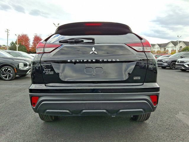 Used 2024 Mitsubishi Eclipse Cross LE AWD/4WD image 7