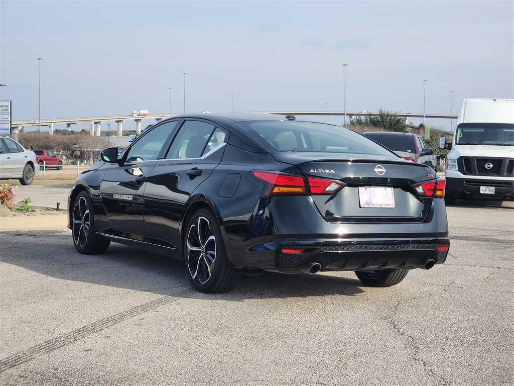 Used 2023 Nissan Altima 2.5 SR image 4