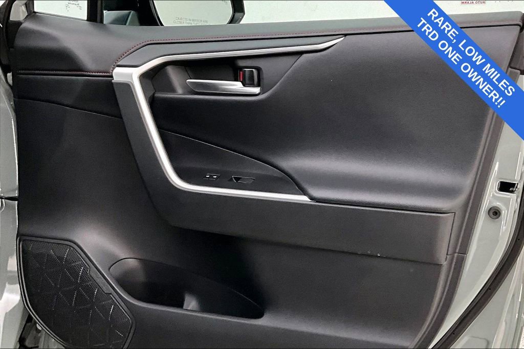 Used 2020 Toyota RAV4 TRD Off-Road image 25