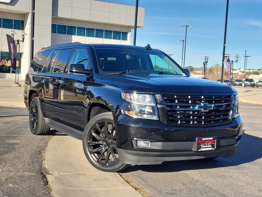 Used 2020 Chevrolet Suburban Premier w/ RST 6.2L Performance Edition image 2