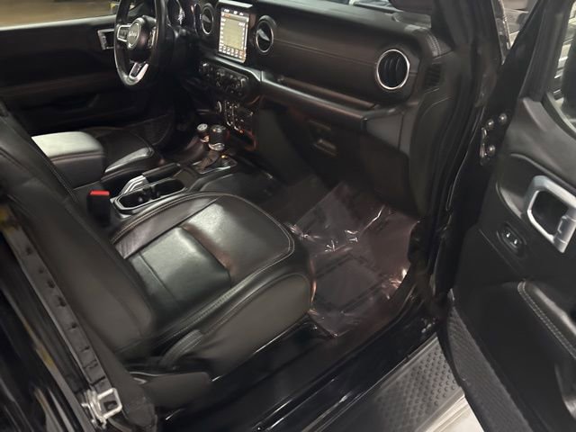 Used 2021 Jeep Wrangler Unlimited Sahara image 40