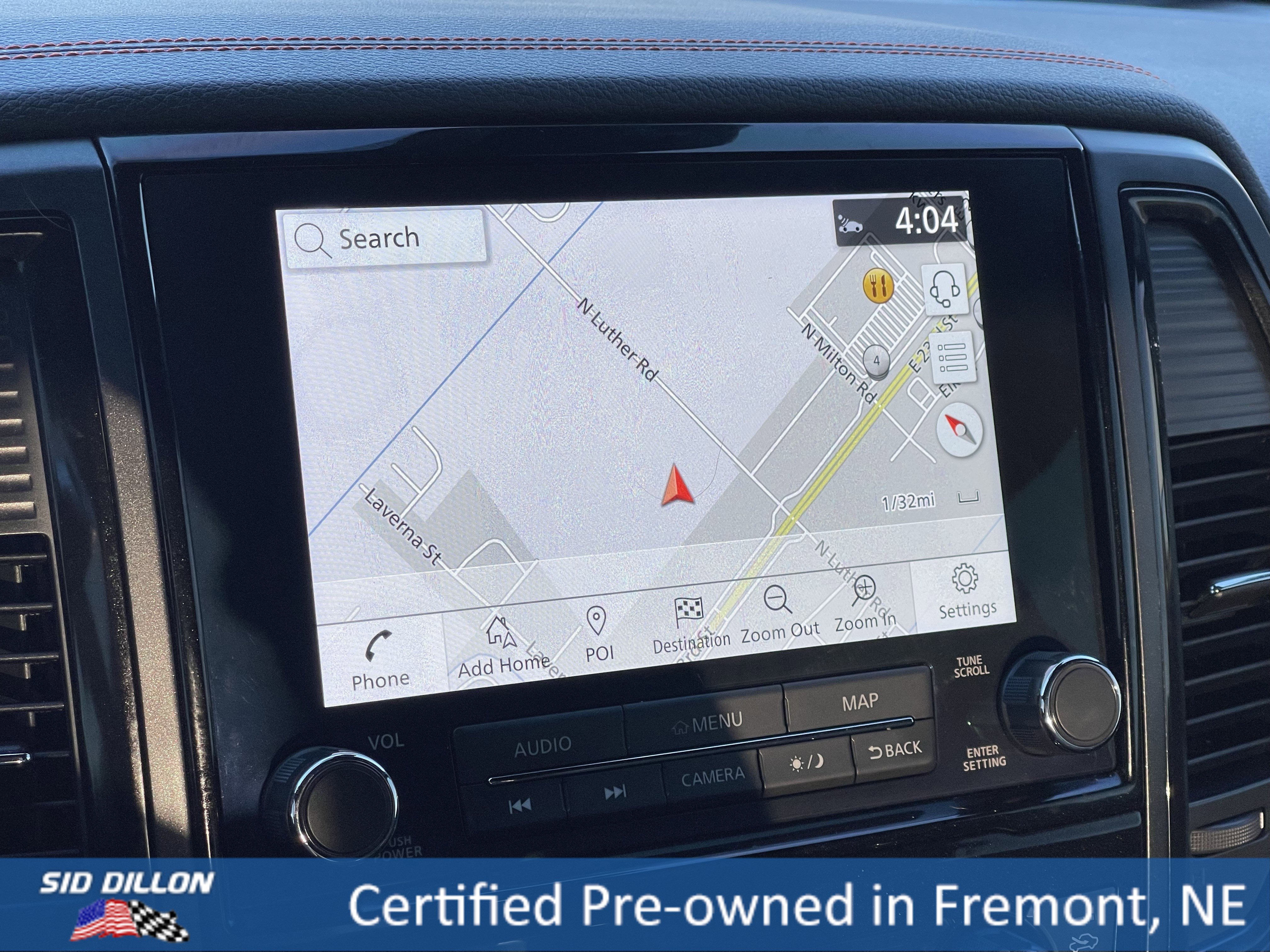 Used 2024 Nissan Titan PRO-4X w/ Pro-4x Convenience Package image 3