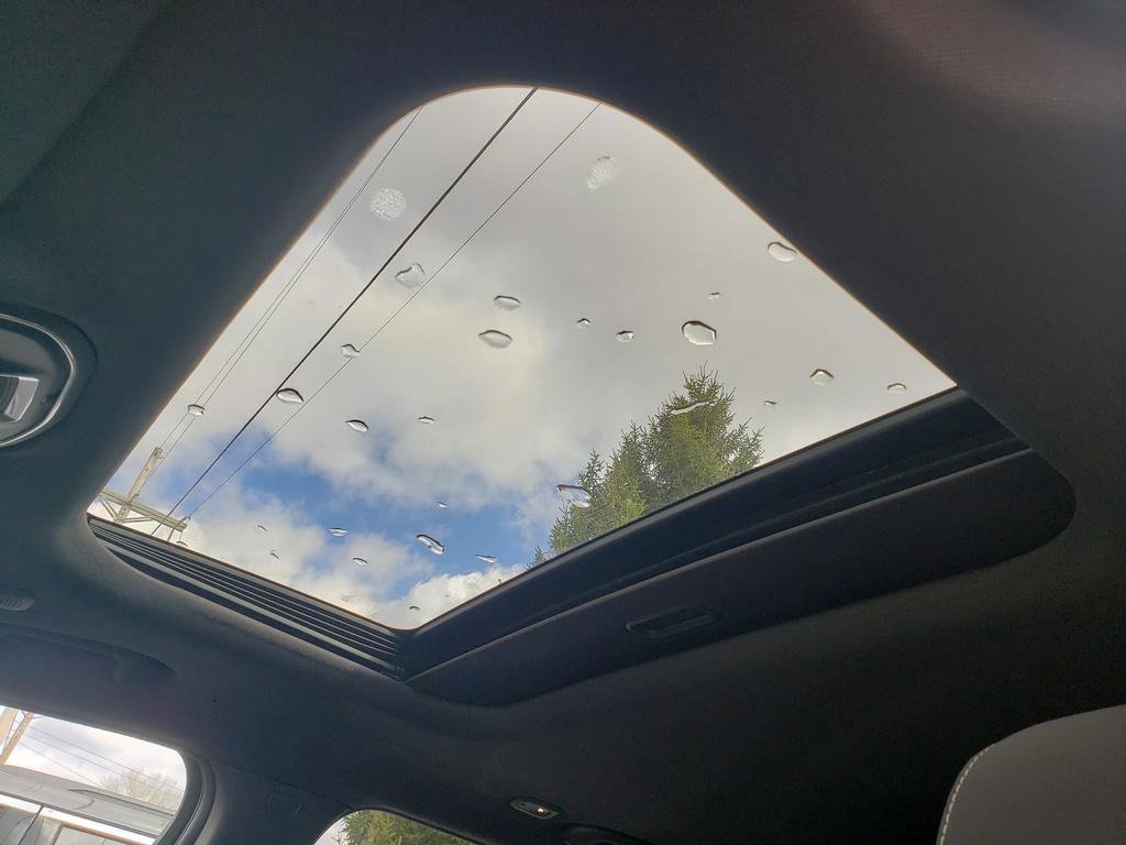 New 2025 Jeep Grand Cherokee Laredo X w/ Luxury Tech Group I image 18