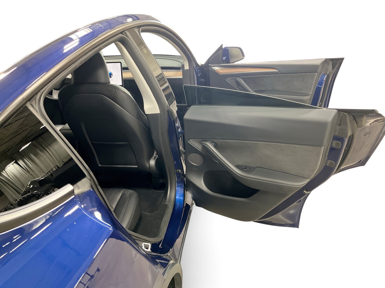 Certified 2023 Tesla Model Y Long Range AWD/4WD image 12