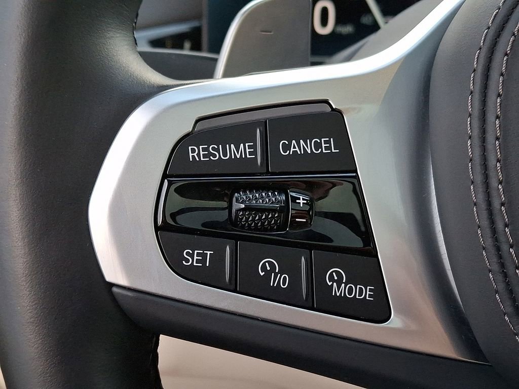 Certified 2024 BMW X7 xDrive40i w/ Executive Package image 16