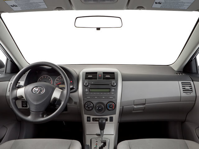 Used 2013 Toyota Corolla LE FWD image 7