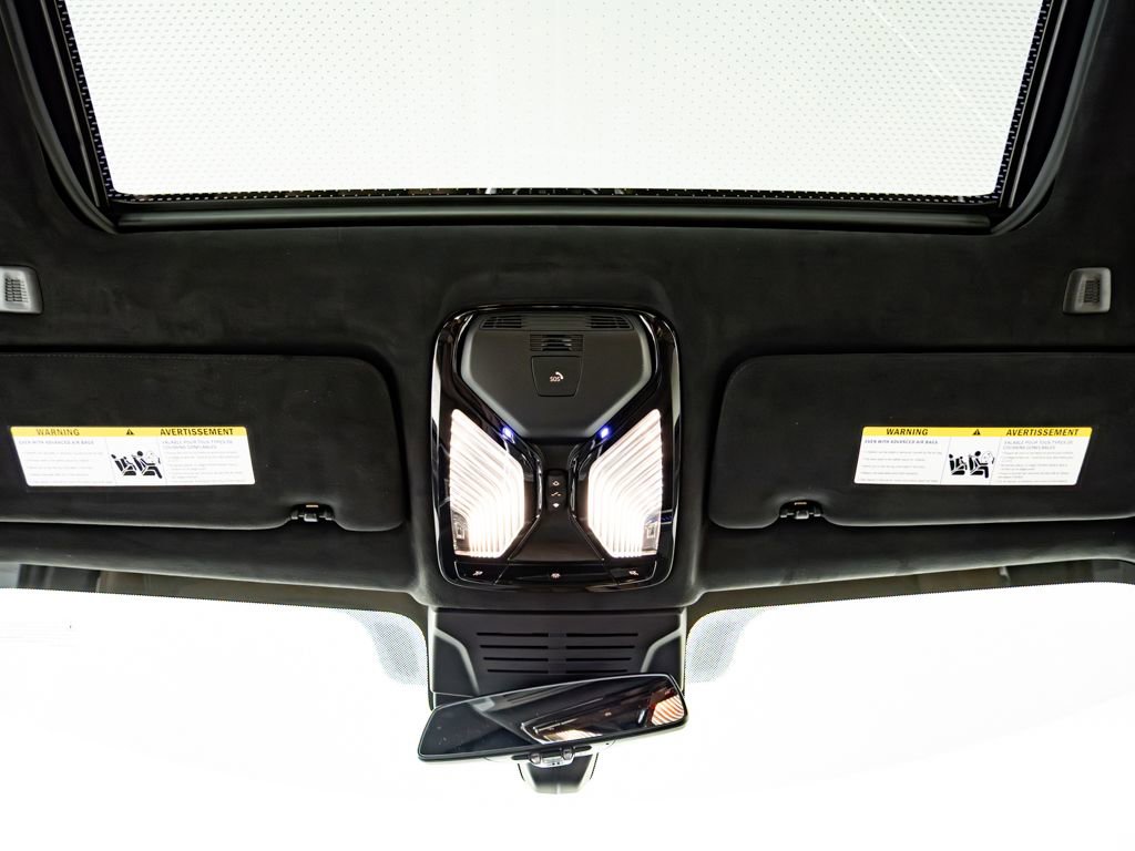 Used 2026 BMW X5 M60i image 19