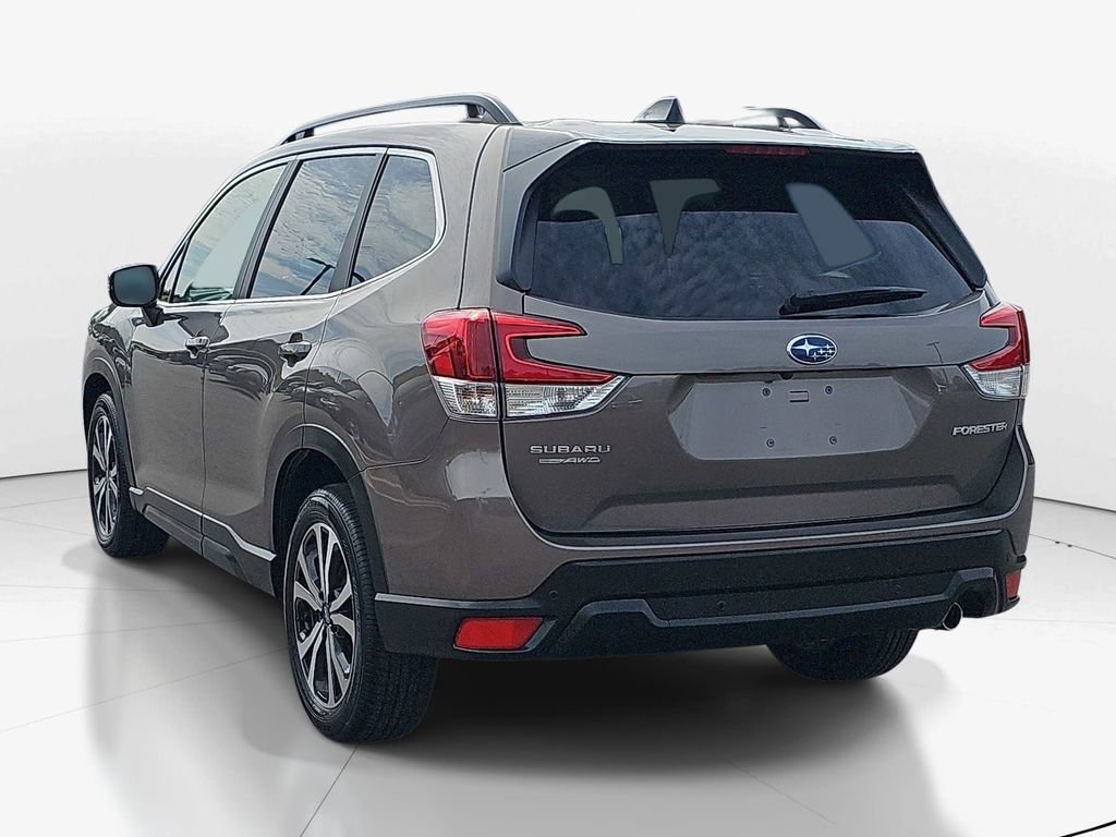 Used 2024 Subaru Forester Limited image 7