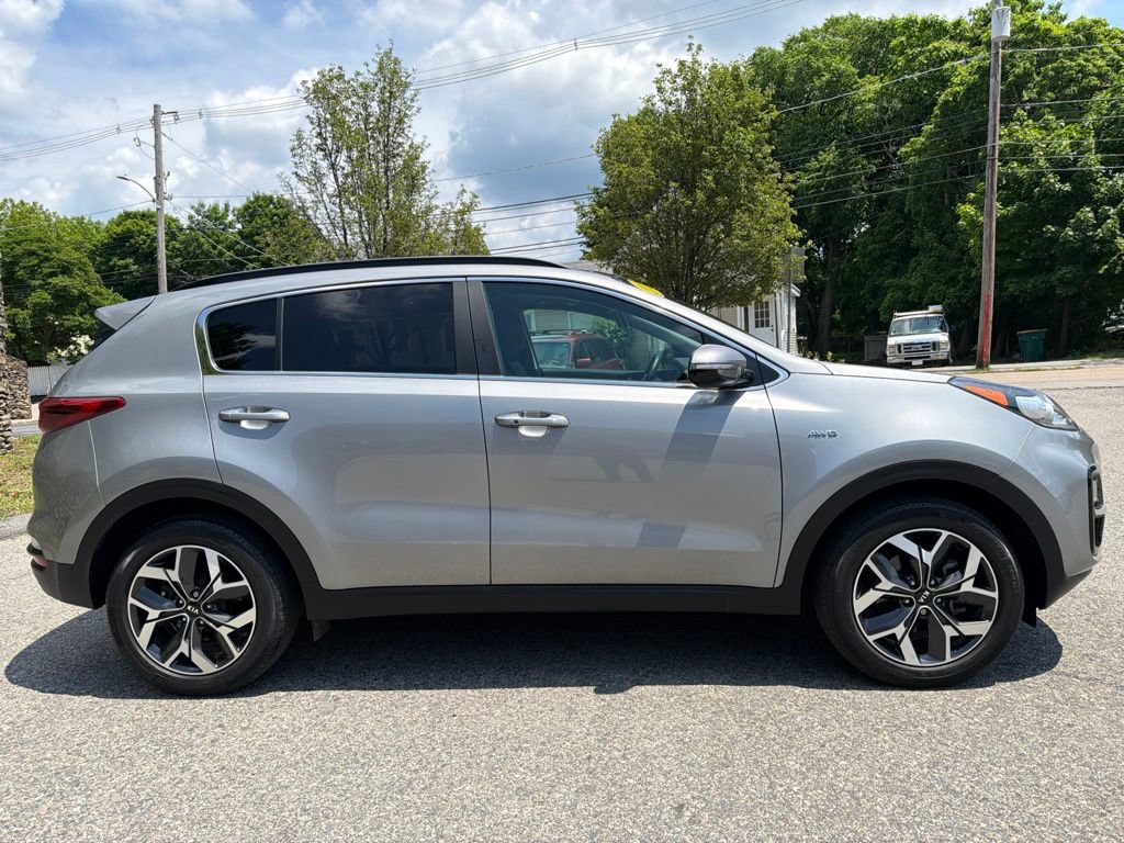 Certified 2022 Kia Sportage EX AWD/4WD image 7