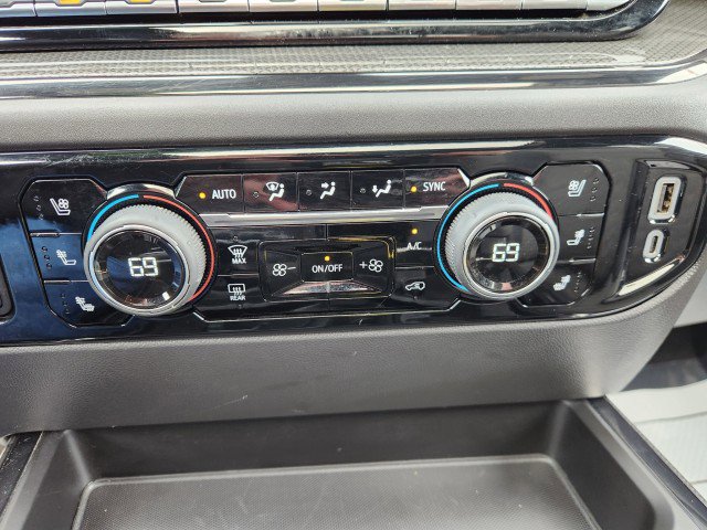 Used 2024 Chevrolet Silverado 1500 ZR2 w/ Technology Package image 53