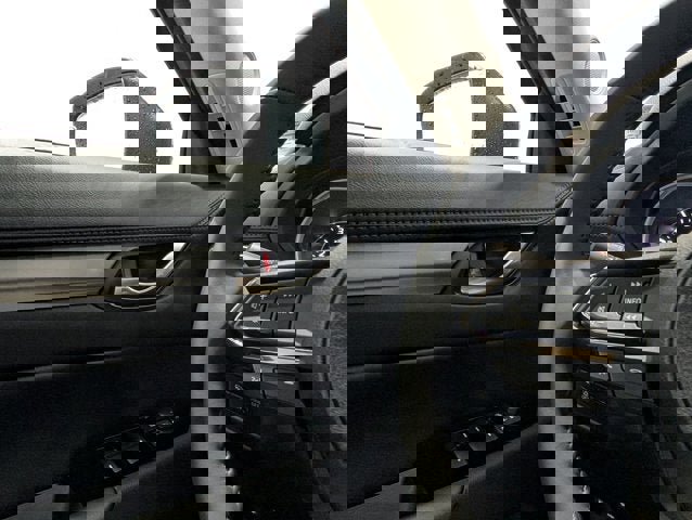 New 2025 MAZDA CX-5 AWD 2.5 S w/ Preferred Package image 28