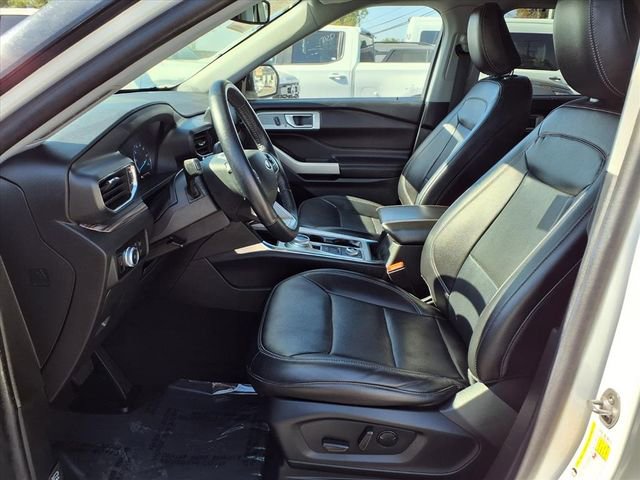 Used 2023 Ford Explorer Limited image 13