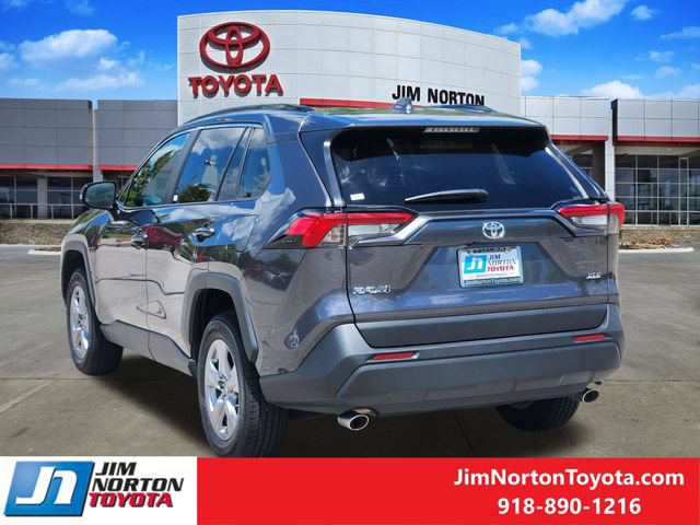 Used 2025 Toyota RAV4 XLE FWD image 7