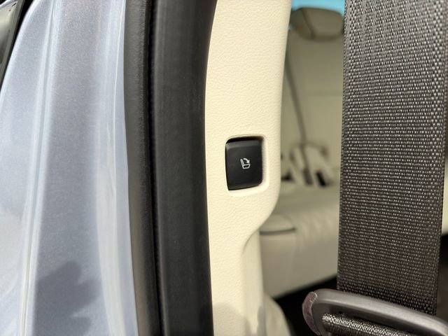 Used 2022 Lincoln Navigator Black Label AWD/4WD image 12