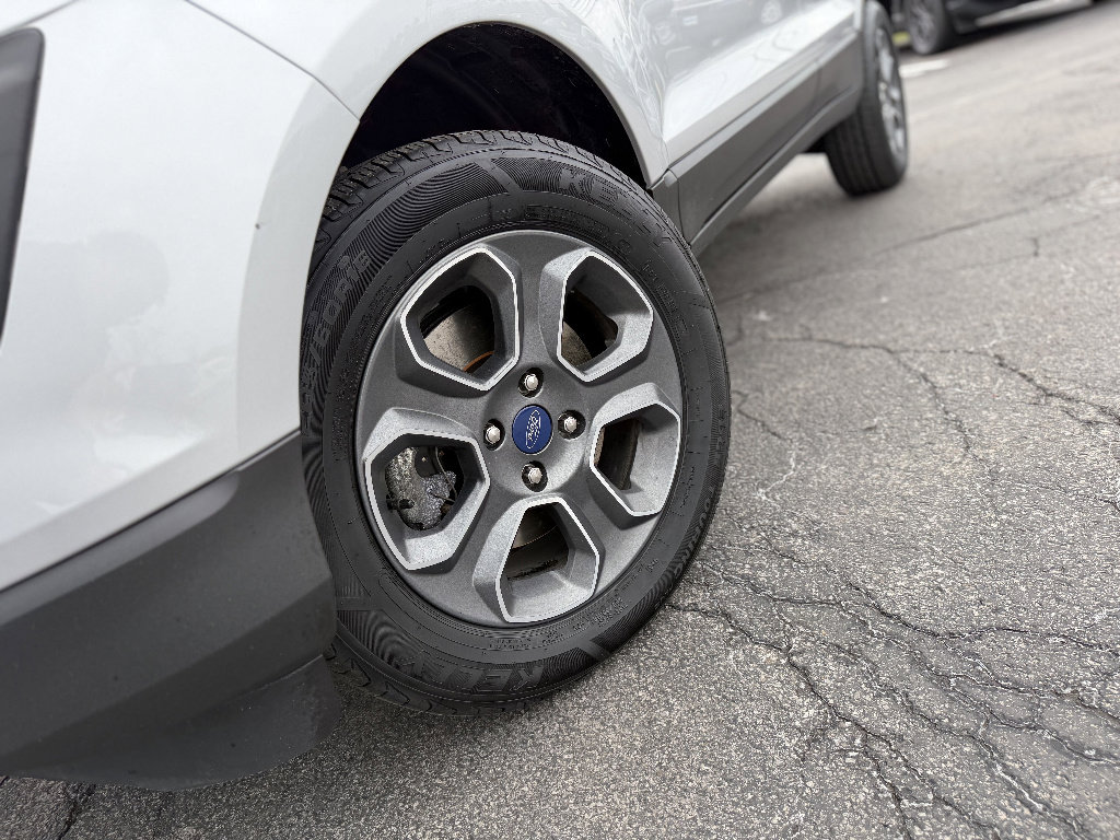 Certified 2022 Ford EcoSport S AWD/4WD image 3