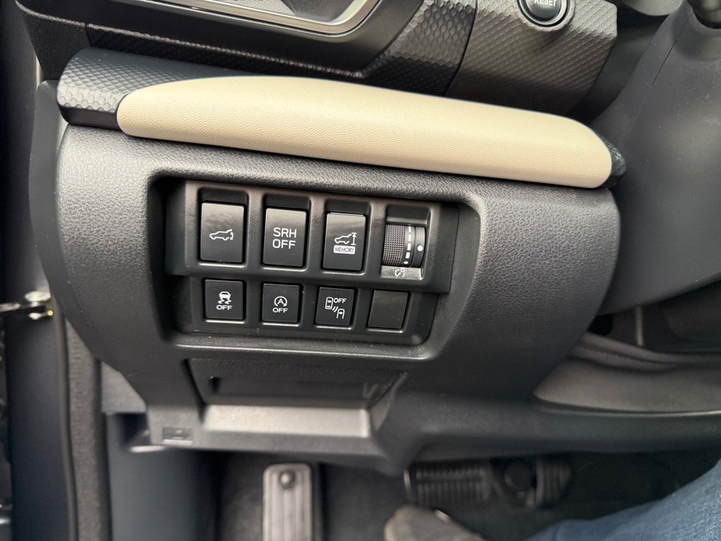 Used 2023 Subaru Forester Limited AWD/4WD image 27