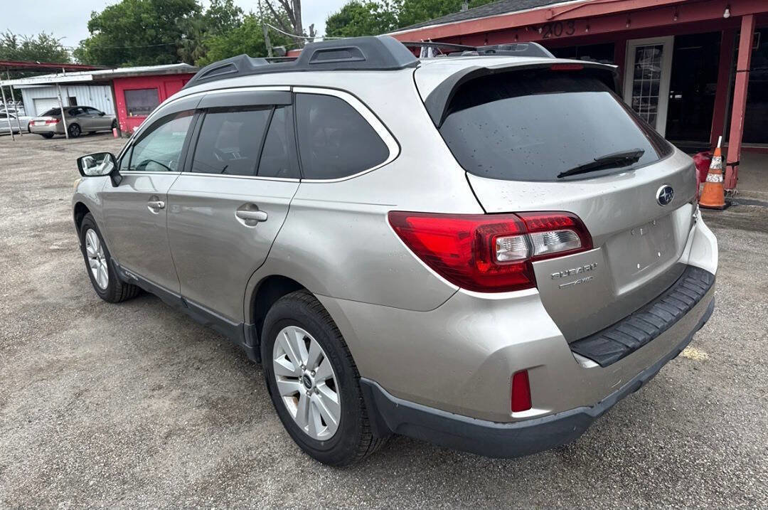 Used 2015 Subaru Outback 2.5i Premium AWD/4WD image 7