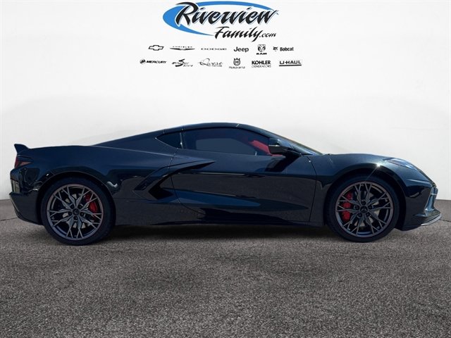 Used 2024 Chevrolet Corvette Stingray Premium Cpe w/ Z51 Performance Package image 6