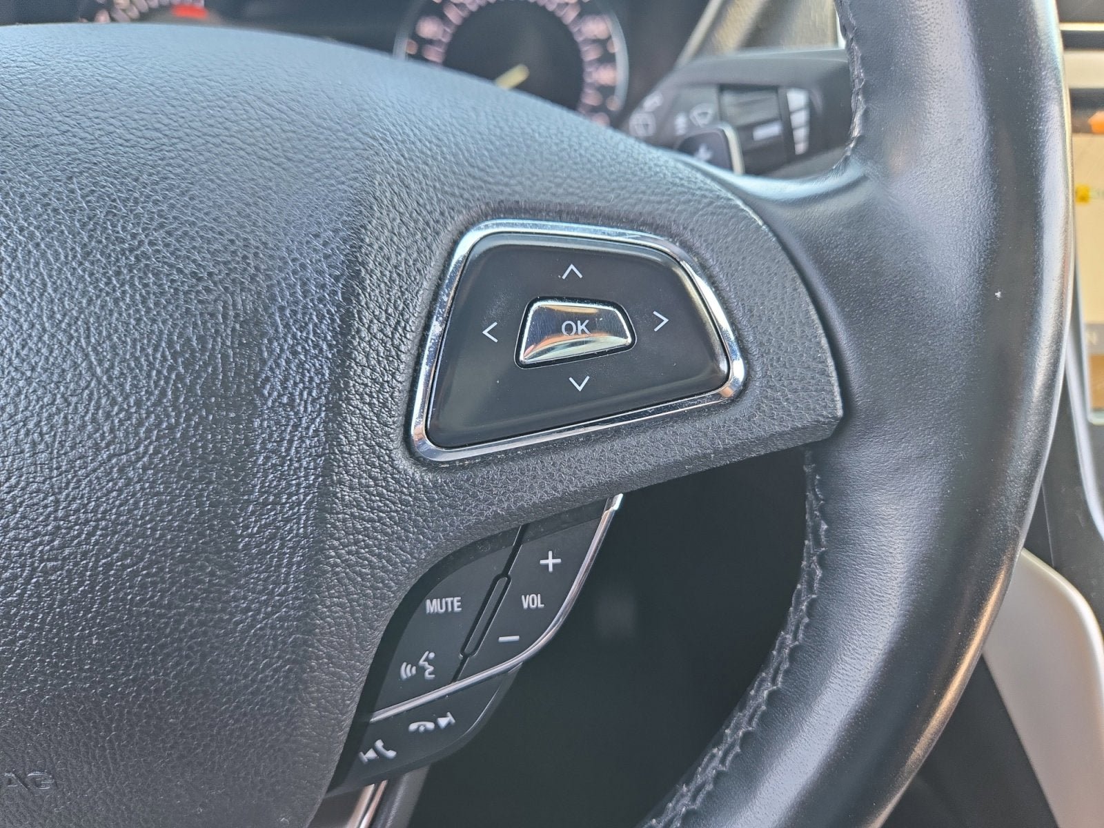 Used 2019 Lincoln MKC Reserve w/ MKC Climate Package FWD image 15