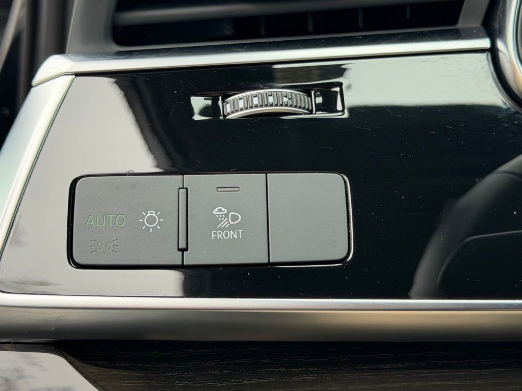 Used 2025 Audi Q7 3.0T Premium Plus image 29