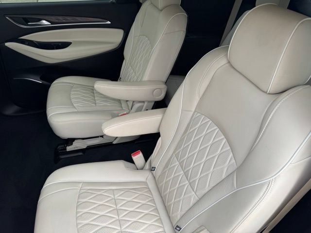Certified 2022 Buick Enclave Avenir AWD/4WD image 9
