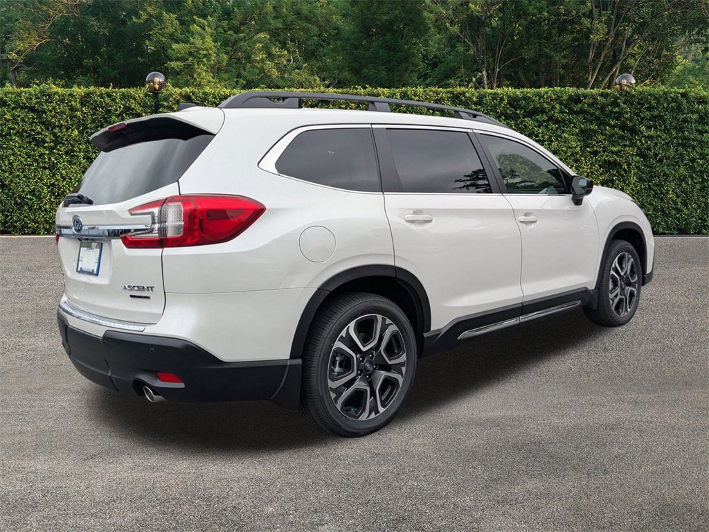 New 2025 Subaru Ascent Limited image 4