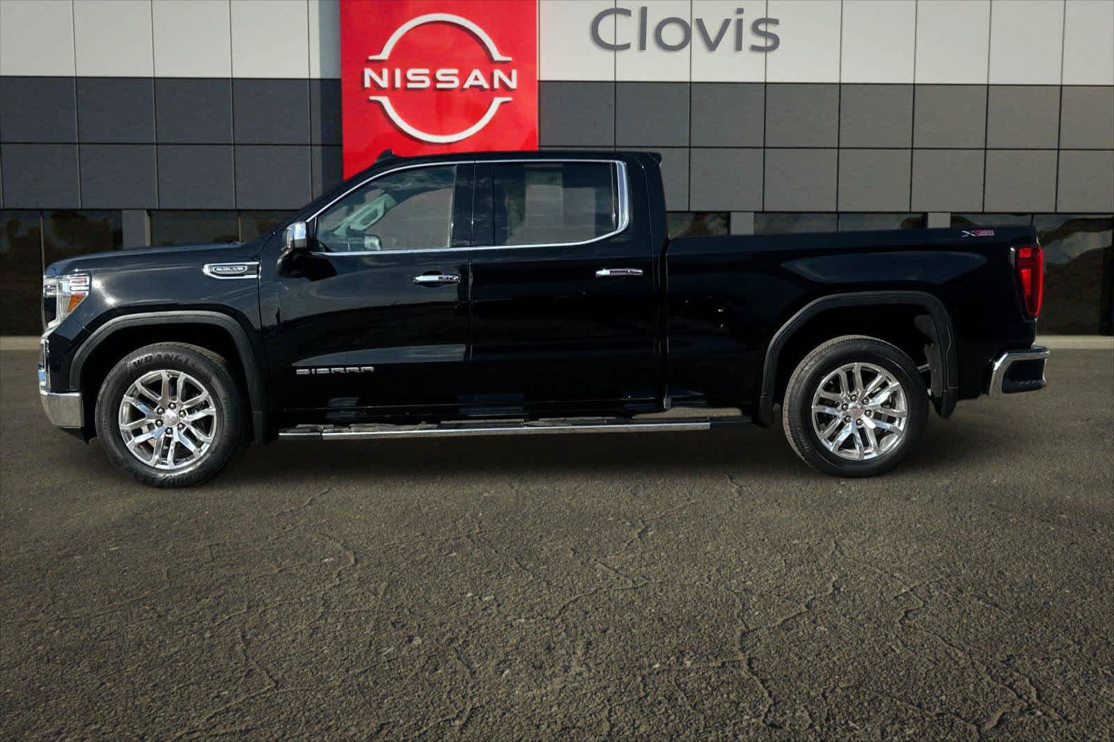Used 2019 GMC Sierra 1500 SLT w/ SLT Premium Plus Package AWD/4WD image 6